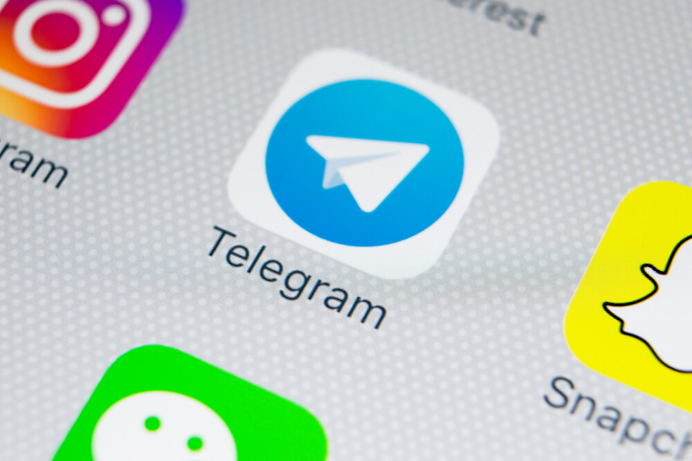 Decision on banning messaging app affects Iran economy