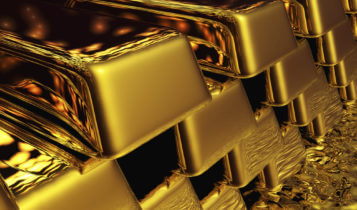 Gold prices stay near low for one year