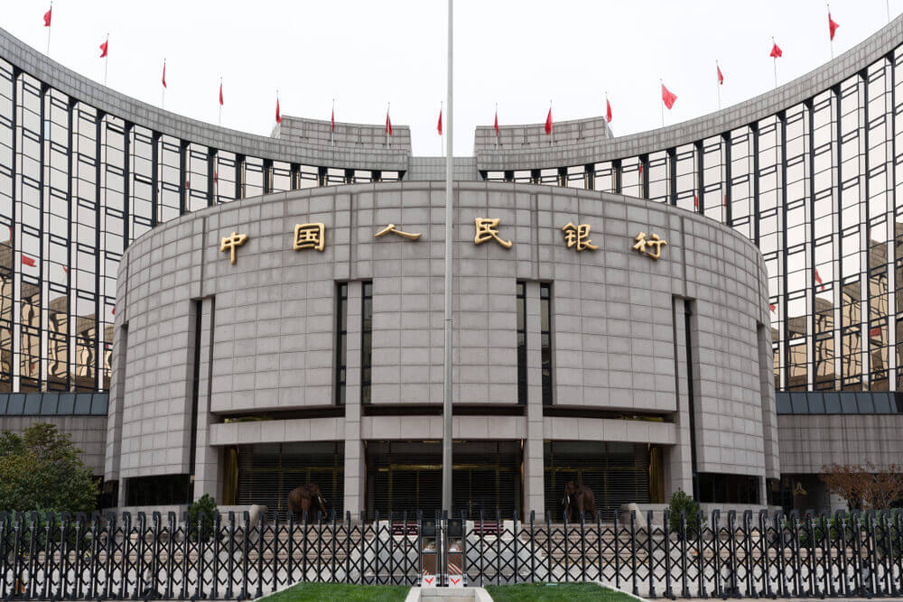 FinanceBrokerage - Las mayores economías: El banco central chino ordena a los bancos comerciales que moderen su ritmo de concesión de préstamos.