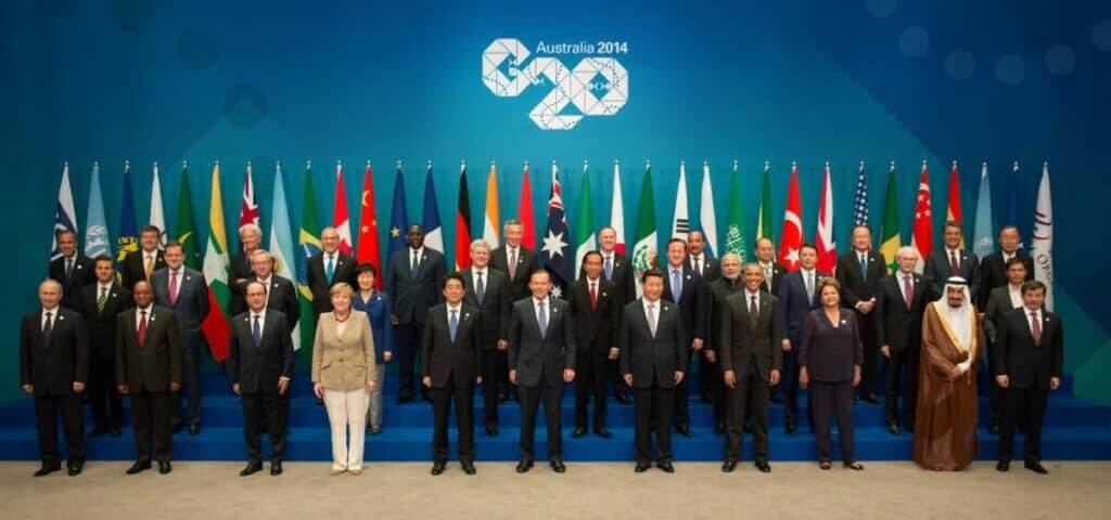 Cúpula do G20: Hammond pressiona por imposto digital