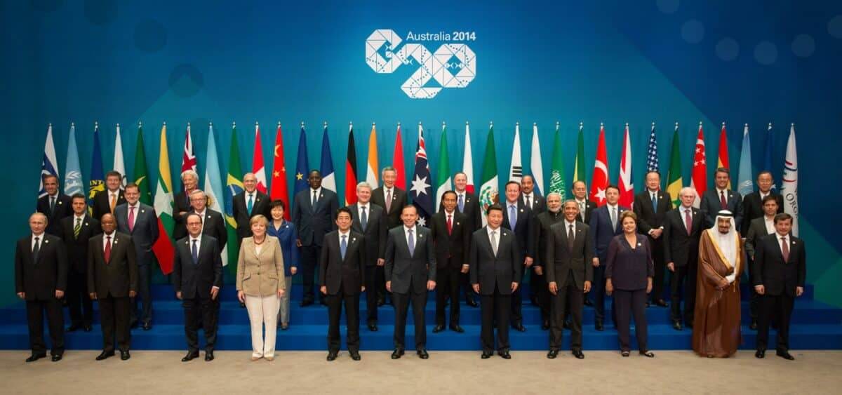 Cúpula do G20: Hammond pressiona por imposto digital