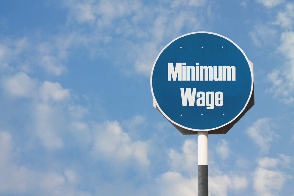 Minimum wage in 2019 is a big problem for the employees