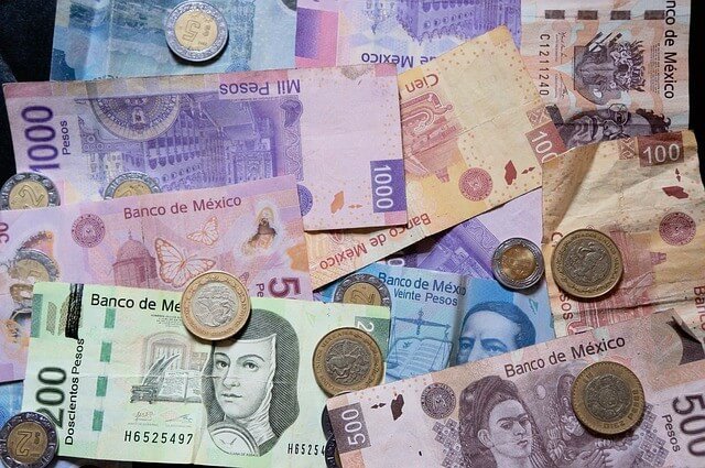 Mexican peso banknotes and coins – FinanceBrokerage