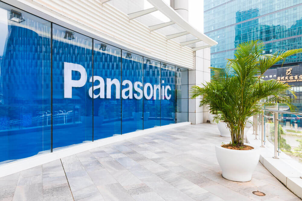 Panasonic: Panasonic store.