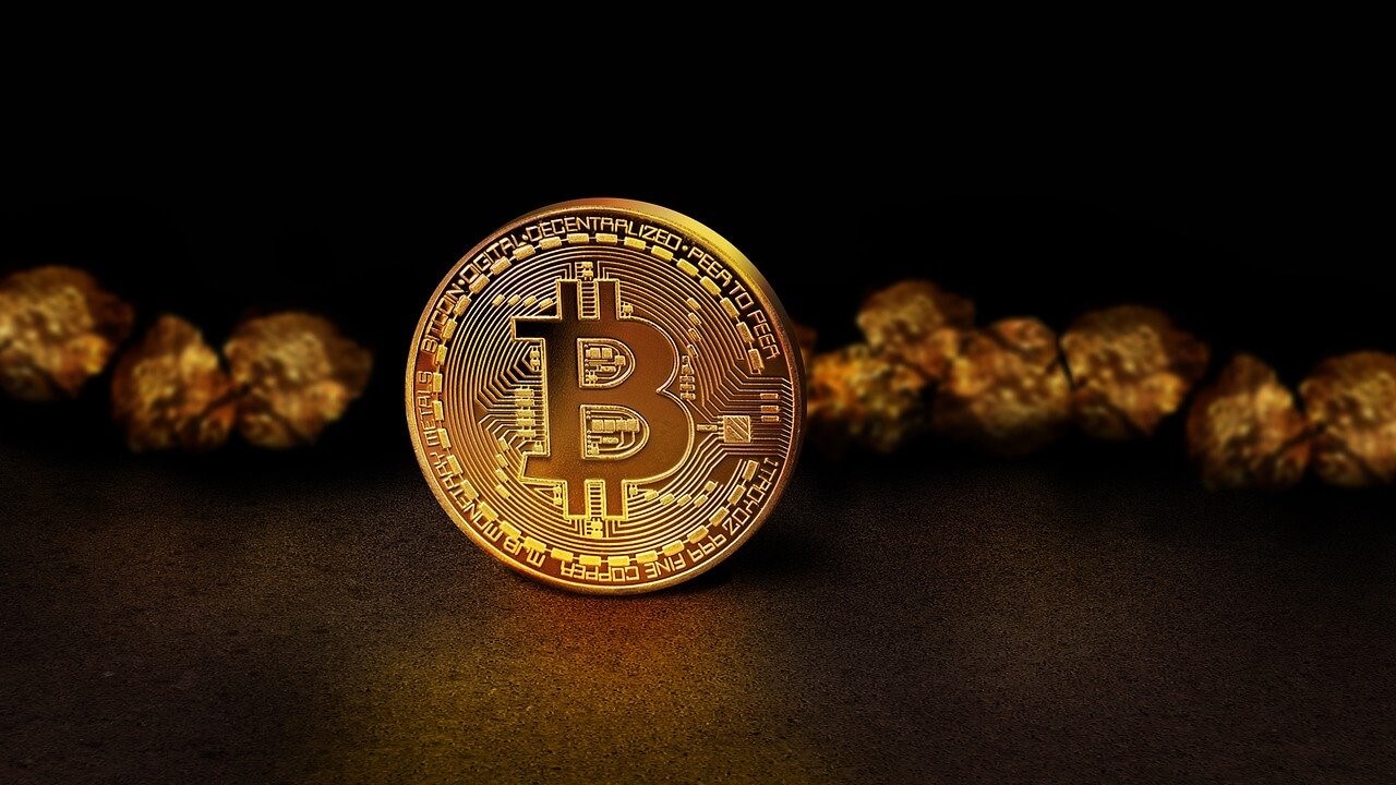 bitcoin and other major cryptos