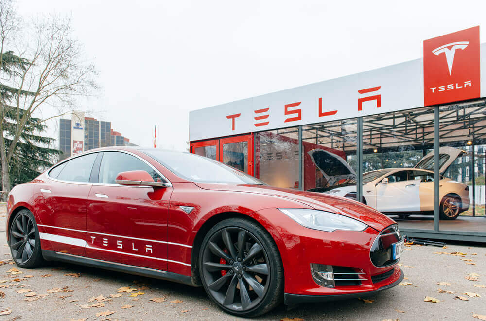 Tesla Model S photo.