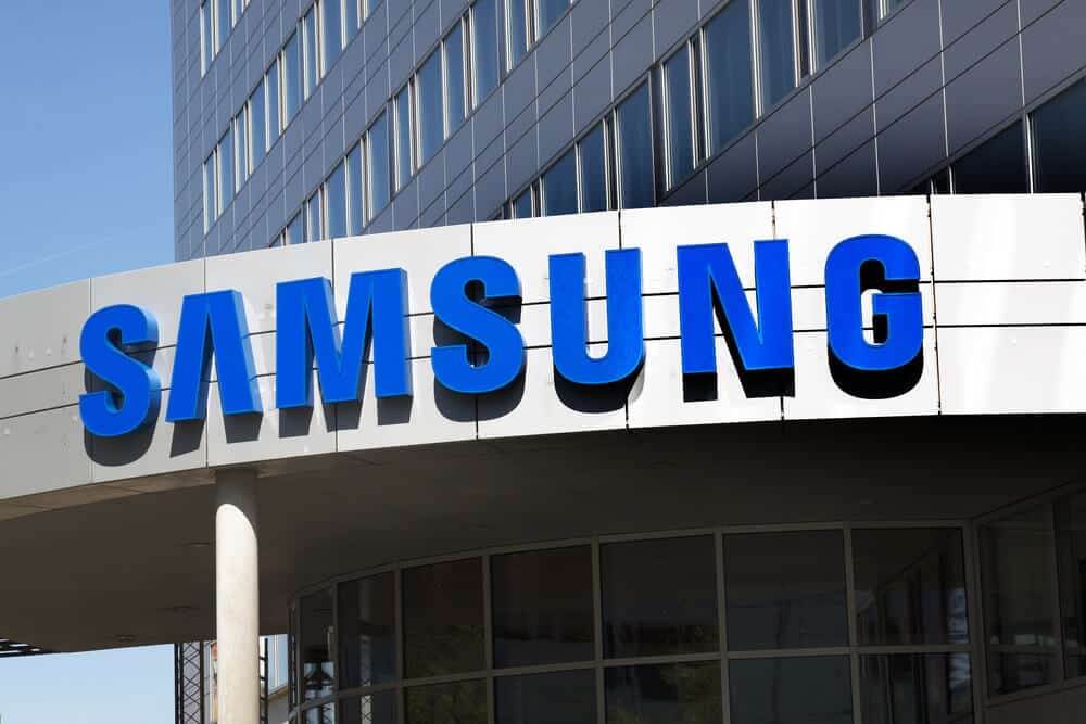 Samsung office letters on a building.