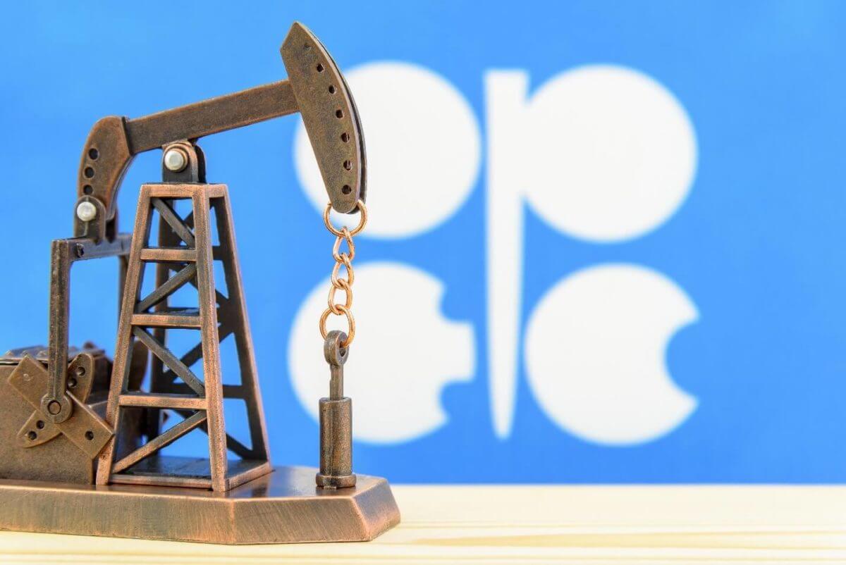 OPEP+ decidiu conter cortes de produção a partir de maio
