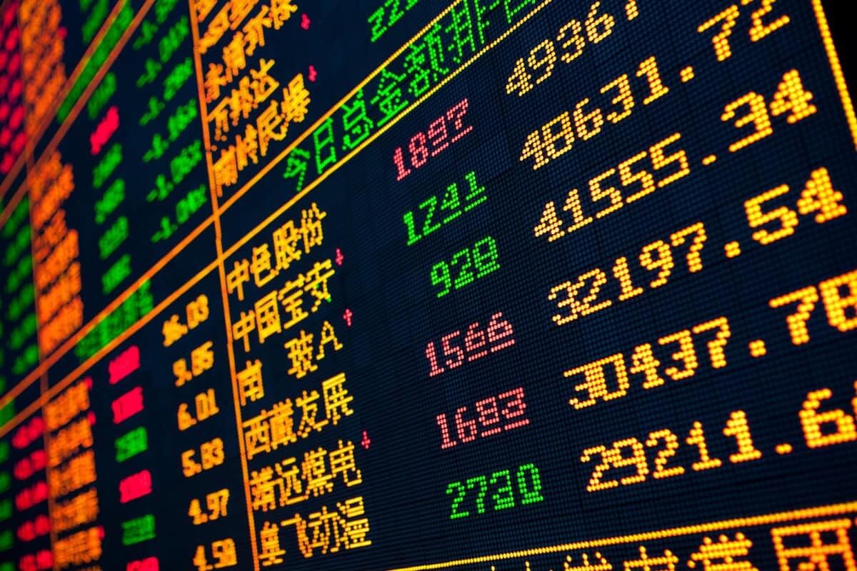 Asian Shares Dip - Growth Covid-19 Cases in China
