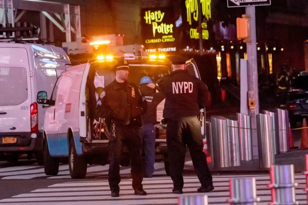 Times Square dan berbagai kecelakaan