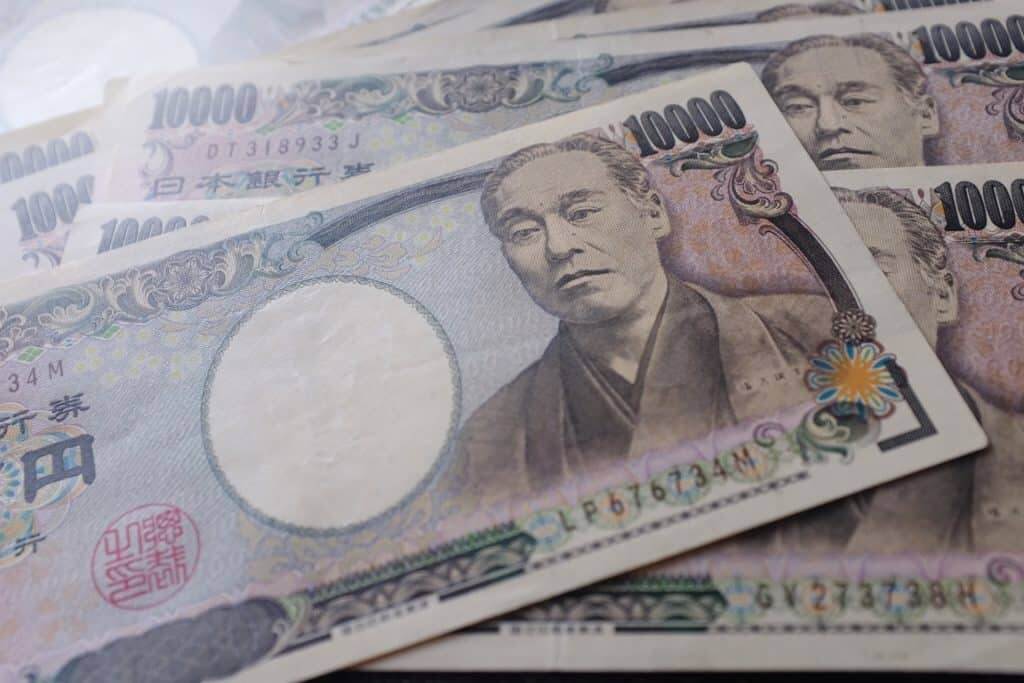 Yen hit a 24-year low Monday. What about other currencies? 