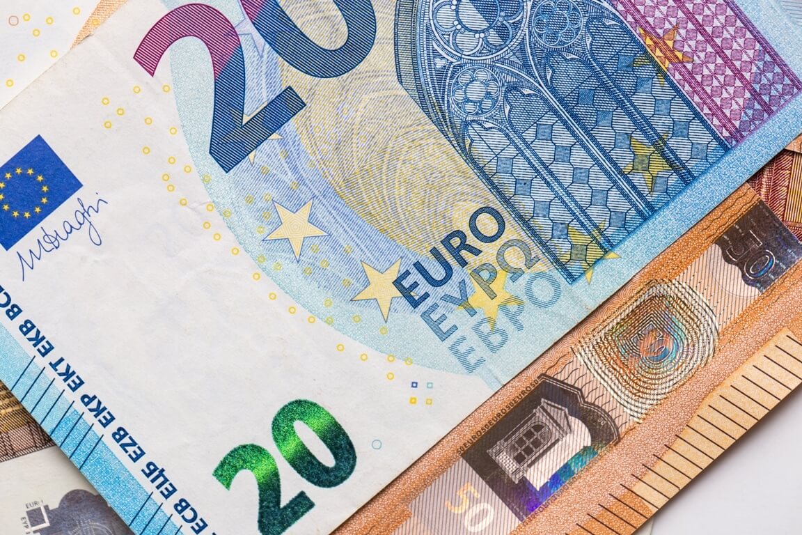 El dólar estadounidense bajó el martes. ¿Y el euro?