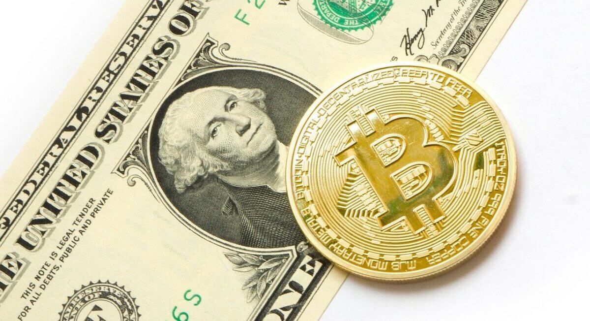 Le Bitcoin chute de 1% et passe à 24 000 dollars du coin mercredi 22 février 2023